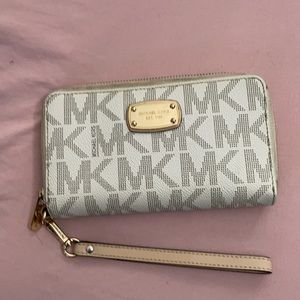Michael Kors wallet